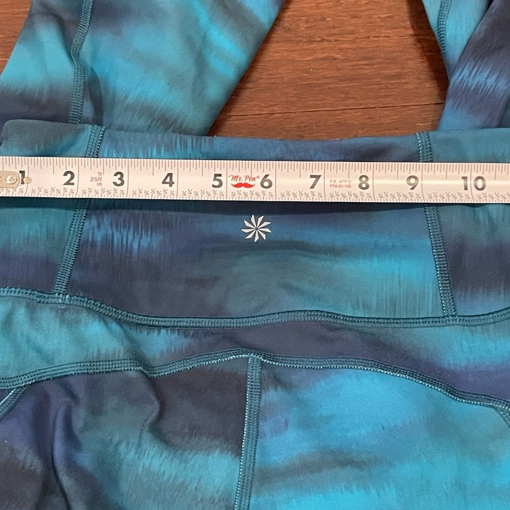 guc Athleta rwinier printed tight brilliance cool Teal Leggings - Size XS - Picture 9 of 12